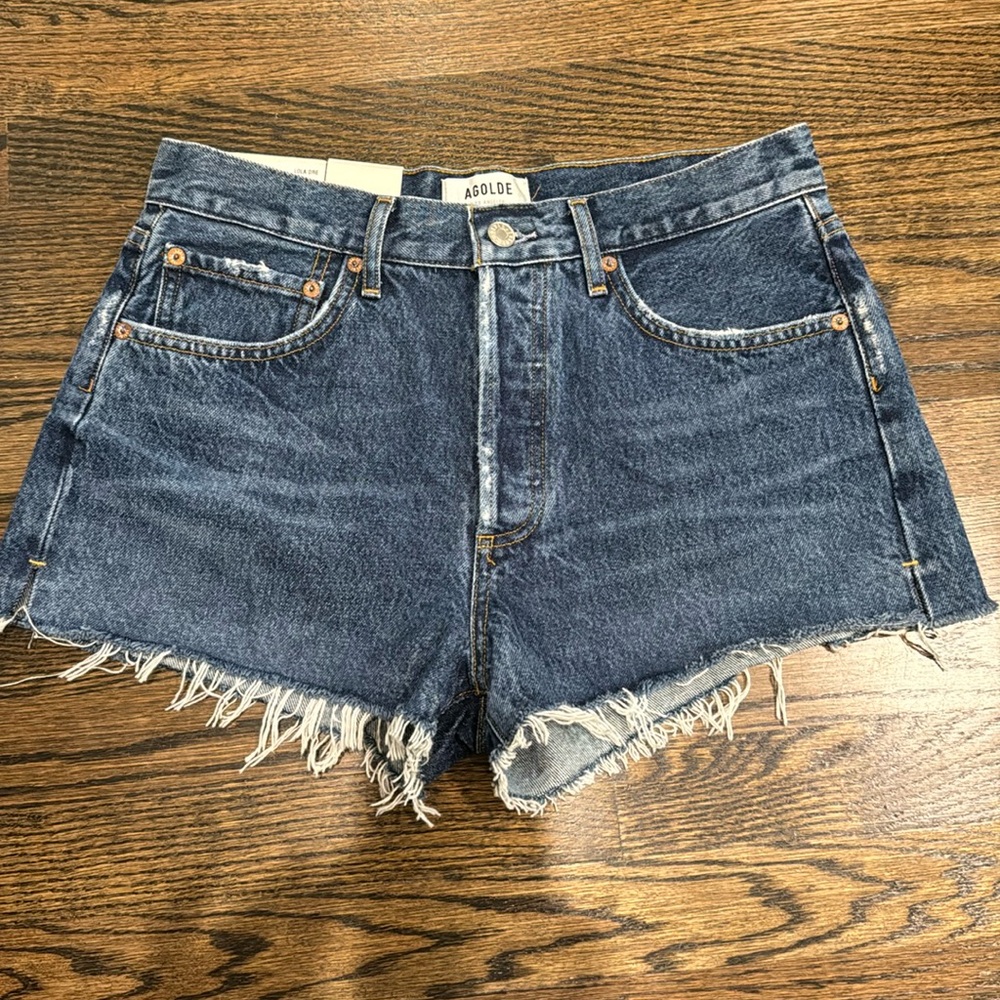 NWT AGOLDE Parker Short with slit- color caution size 27
